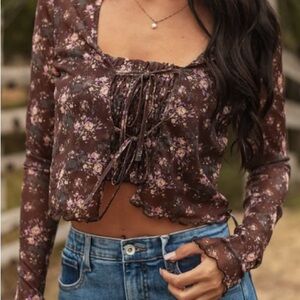 Promesa Floral Chocolate Long Sleeve Blouse